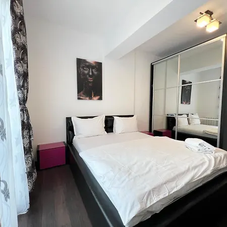 Apartment Macris Bliss Suits